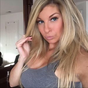 Meet your Posher, Hheather